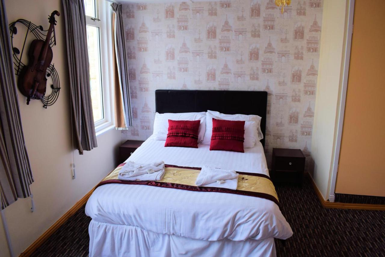 The Clarendon Hotel Blackpool Ngoại thất bức ảnh
