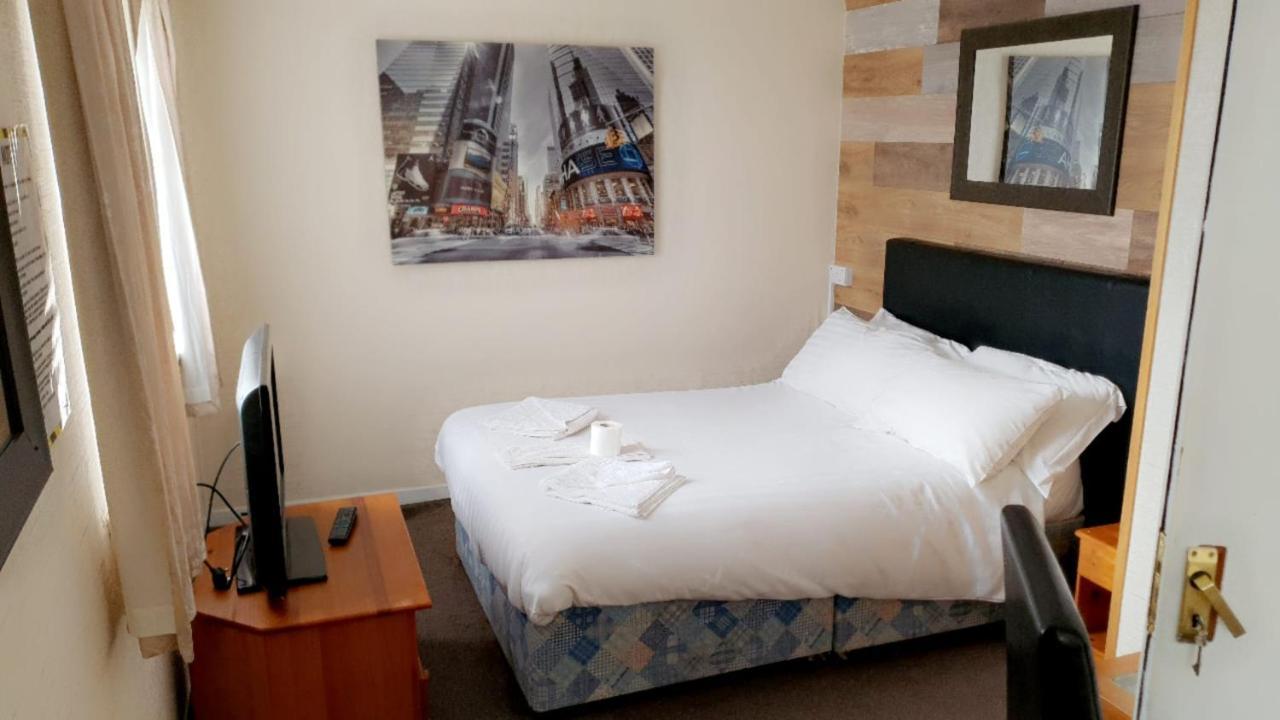 The Clarendon Hotel Blackpool Ngoại thất bức ảnh
