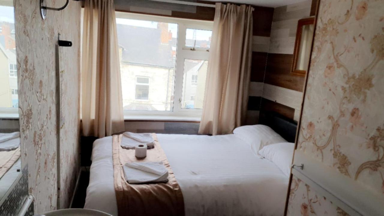 The Clarendon Hotel Blackpool Ngoại thất bức ảnh